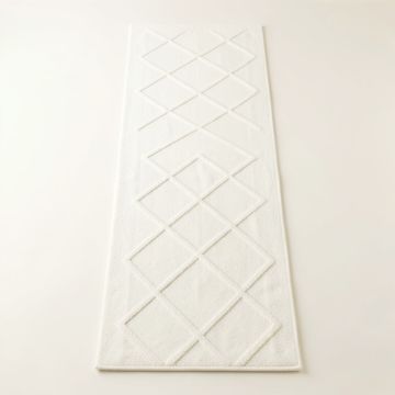Cove Brook Narrow Runner Rug - White (synthetic illustration; no displayed measurements)