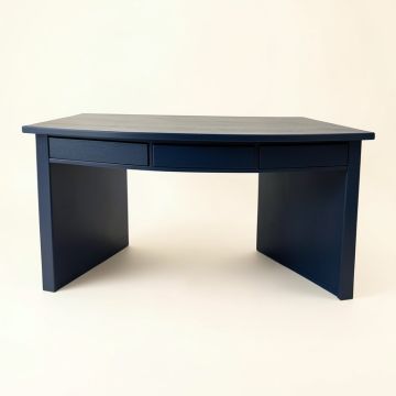 Willow Bluff Empty Workshop Workbench - Navy (synthetic illustration; no displayed measurements)