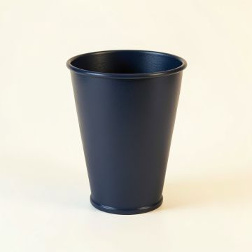 Elm Arc Empty Planter (synthetic illustration; no displayed measurements)