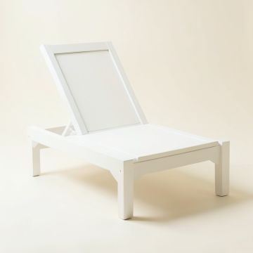 Linden Bluff Outdoor Lounge Chair - White (synthetic illustration; no displayed measurements)