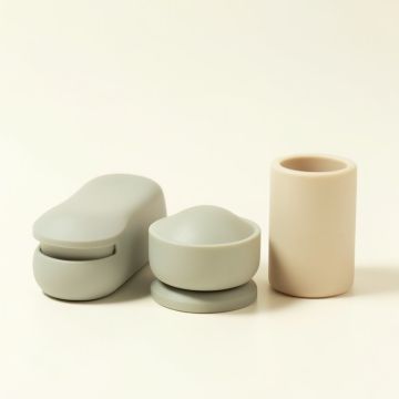 Currahee 3-Piece Bathroom Accessory Set (synthetic illustration; no displayed measurements)