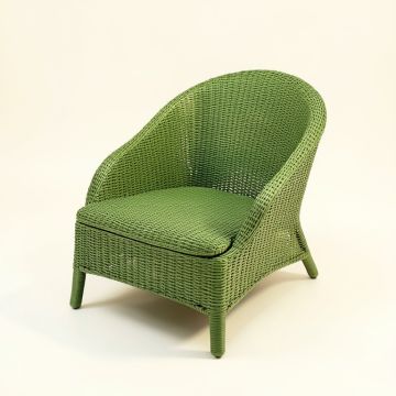Vale Crest Outdoor Lounge Chair - Green (synthetic illustration; no displayed measurements)