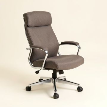 Dazza Executive Chair (synthetic illustration; no displayed measurements)