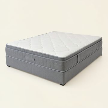 10 '' Medium Gel Memory Foam Mattress And Box Spring (synthetic illustration; no displayed measurements)