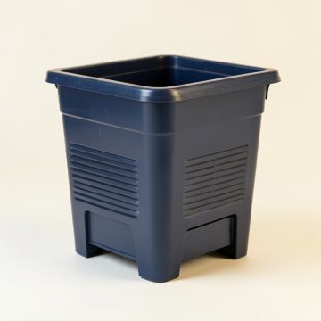 Harbor Arc Closed Garden Compost Bin (synthetic illustration; no displayed measurements)