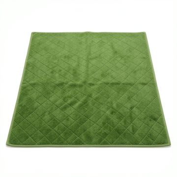 Wren Arc Bath Mat - Green (synthetic illustration; no displayed measurements)