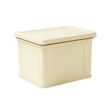 Bay Crossing Closed Outdoor Storage Box - Cream