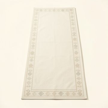 Harbor Bridge Narrow Runner Rug - Ivory (synthetic illustration; no displayed measurements)