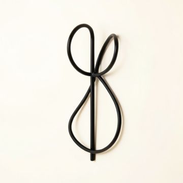 Black Gold Wall Décor (synthetic illustration; no displayed measurements)