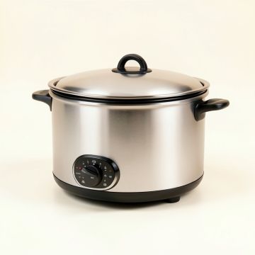 Crock-Pot 5 Qt . Smudgeproof Round Manual Slow Cooker Silver (synthetic illustration; no displayed measurements)