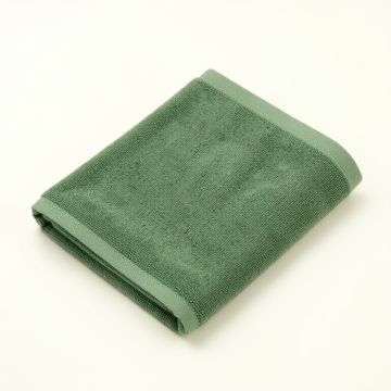 Cove Crossing Bath Towel - Green (synthetic illustration; no displayed measurements)