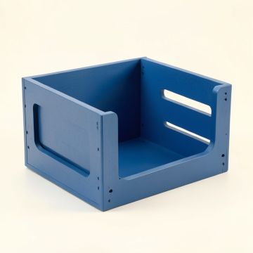 Alder Crest Empty Furniture-Style Pet Crate - Blue (synthetic illustration; no displayed measurements)