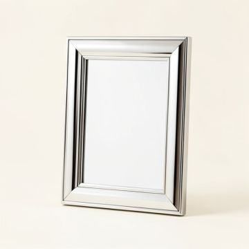 Single Picture Frame (synthetic illustration; no displayed measurements)