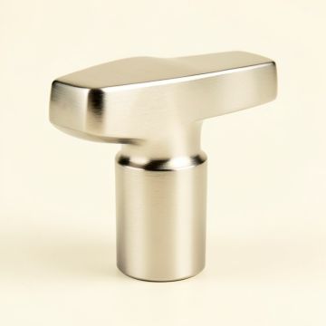 Loure® Rite-Temp Valve Trim With Lever Handle In Vibrant Brushed Nickel (synthetic illustration; no displayed measurements)