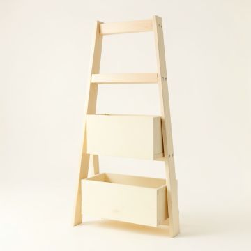 Reed Crest Empty Vertical Garden Frame - Cream (synthetic illustration; no displayed measurements)