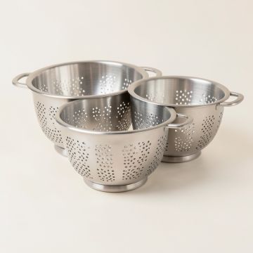 Correia 3 Piece Stainless Steel Strainer Set (synthetic illustration; no displayed measurements)
