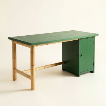 Cedar Dell Empty Workshop Workbench - Green (synthetic illustration; no displayed measurements)