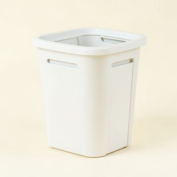 Wren Canyon Closed Garden Compost Bin - White (synthetic illustration; no displayed measurements)