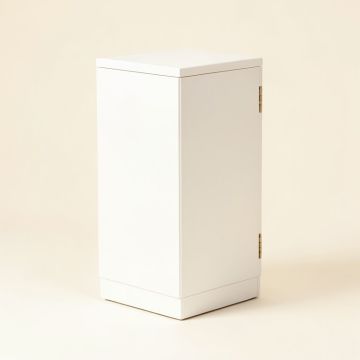 Didier Lighted Corner Display Stand (synthetic illustration; no displayed measurements)