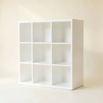 Rowan Dale Freestanding Bookcase - White (synthetic illustration; no displayed measurements)