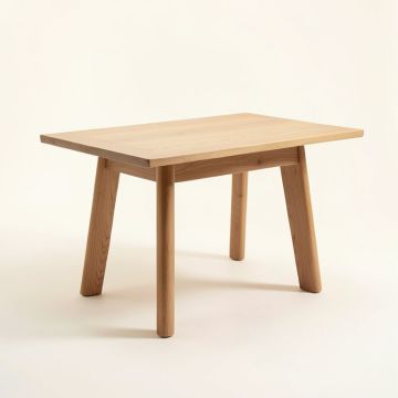 Ilford Pine Dining Table (synthetic illustration; no displayed measurements)