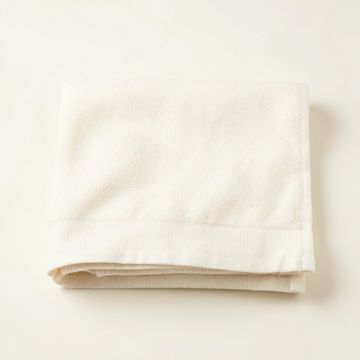 Elm Brook Bath Towel - Ivory (synthetic illustration; no displayed measurements)