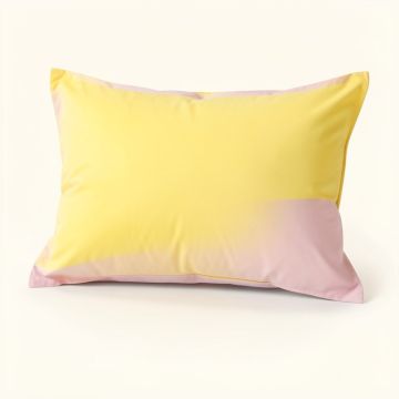 Leonel Mulberry Silk Pillowcase (synthetic illustration; no displayed measurements)