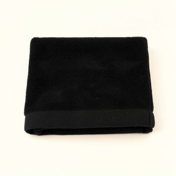 Holly Canyon Bath Towel - Black (synthetic illustration; no displayed measurements)