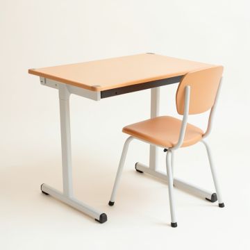 Batz Solid Kids Desk (synthetic illustration; no displayed measurements)