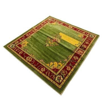 Glasser Power Loom Green/Yellow/Red Rug