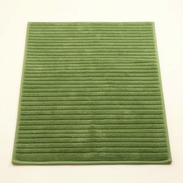 Ridge Crossing Bath Mat - Green (synthetic illustration; no displayed measurements)