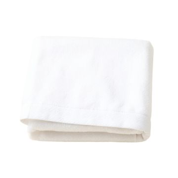 Oak Branch Bath Towel - White