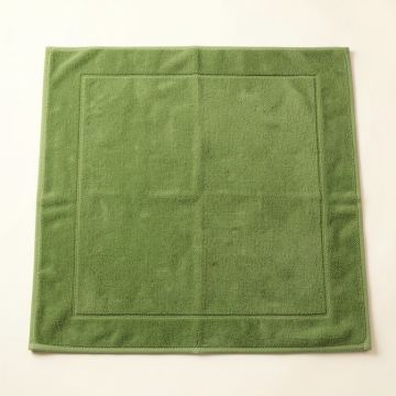 Ridge Bend Bath Mat - Green (synthetic illustration; no displayed measurements)