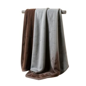 Zuri Oversized Heated Faux Throw