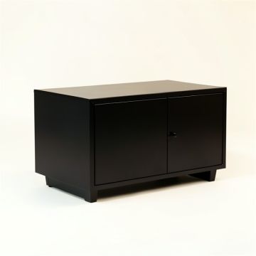 Underhill Server (synthetic illustration; no displayed measurements)