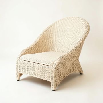 Cliff Bluff Outdoor Lounge Chair - Ivory (synthetic illustration; no displayed measurements)