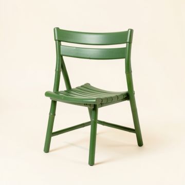 Elm Bend Folding Outdoor Chair - Green (synthetic illustration; no displayed measurements)