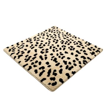 Grady Animal Print Tufted Wool Beige/Black Area Rug