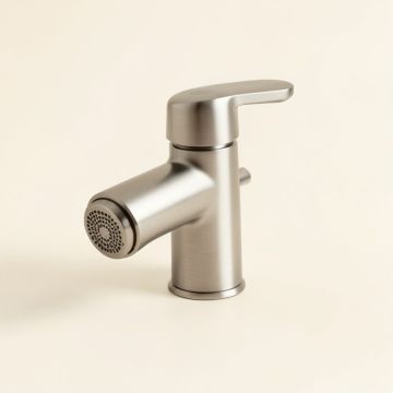 Trinsic® Pressure Balanced Tub And Shower Faucet With H2Okinetic Technology (synthetic illustration; no displayed measurements)