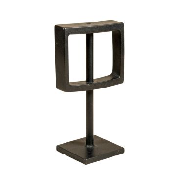 Evey Metal Square Rings On Stand