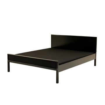Kiester Crystal Platform Bed