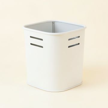 Lake Bend Closed Garden Compost Bin - White (synthetic illustration; no displayed measurements)
