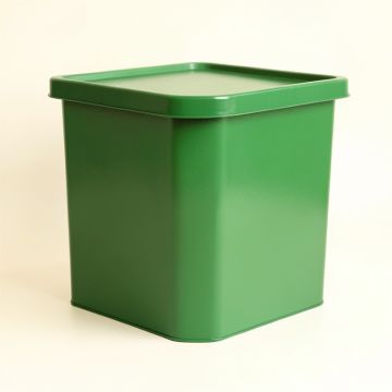 Aspen Dale Closed Outdoor Storage Box - Green (synthetic illustration; no displayed measurements)