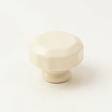 Wren Bluff Cabinet Knob Without Packaging - Cream (synthetic illustration; no displayed measurements)