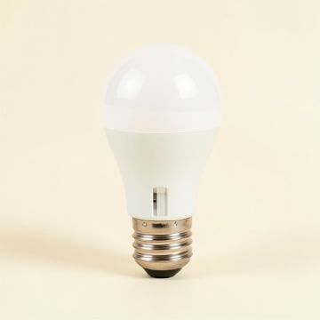4 Watt ( 40 Watt Equivalent ) (synthetic illustration; no displayed measurements)