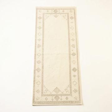 Hazel Brook Narrow Runner Rug - Cream (synthetic illustration; no displayed measurements)