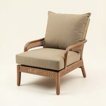 Classic Outdoor Lounge Chair Cushion (synthetic illustration; no displayed measurements)