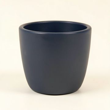 Uve Resin Pot Planter (synthetic illustration; no displayed measurements)