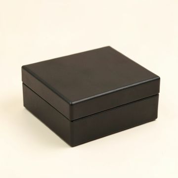Large Synthetic Necklace Ring Storage Organizer Jewelry Box (synthetic illustration; no displayed measurements)