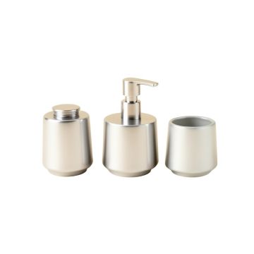 Darian 3 Piece Bathroom Accessory Set